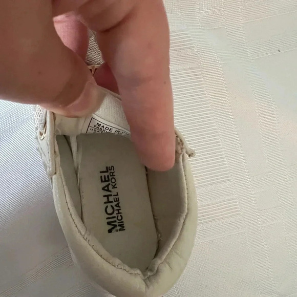 Michael Kors Sneakers Shoes | Size  5 Toddler - Picture 8 of 10
